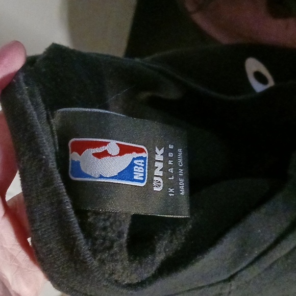 Chicago Bulls Sweatshirt - Picture 4 of 4